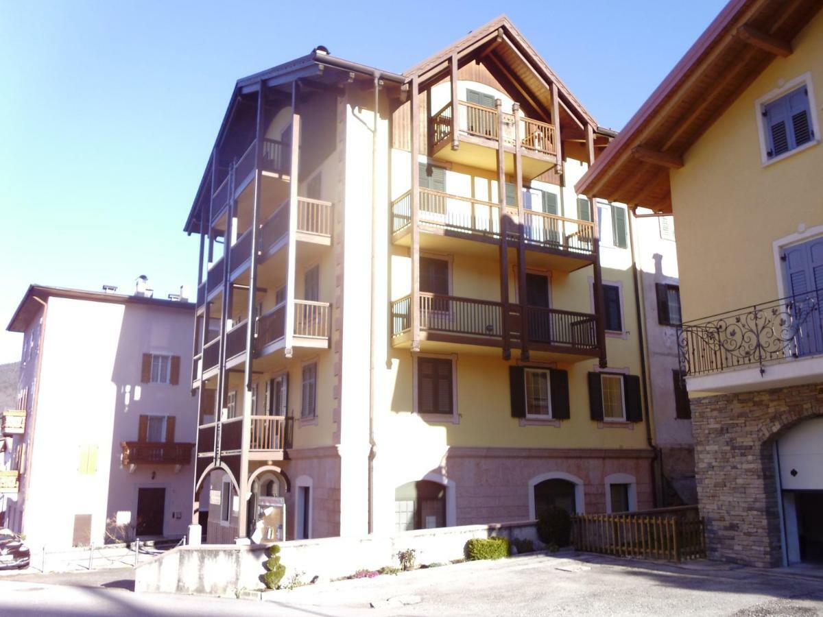 Residenza Graziella Apartment Cavedago Exterior photo
